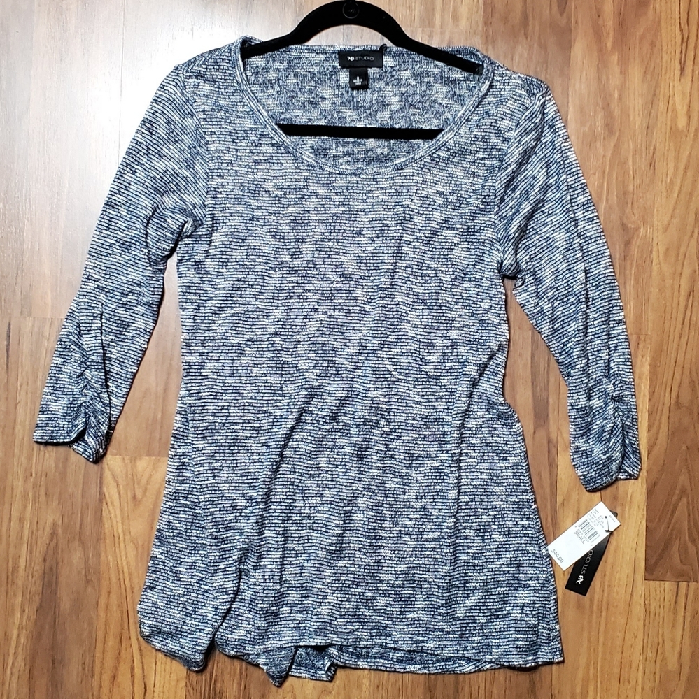 AB studio top